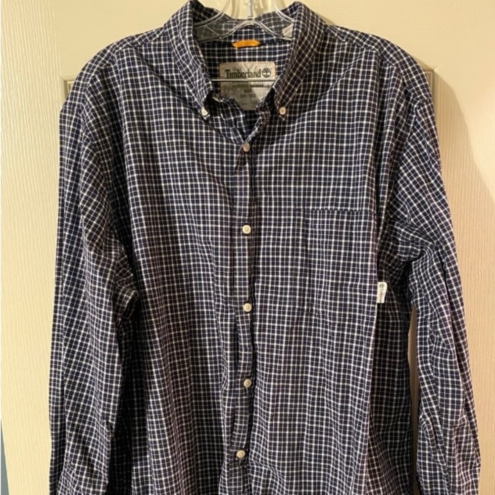 Timberland Long Sleeve Navy Blue & White Plaid Button Down Shirt in Mens XXL.